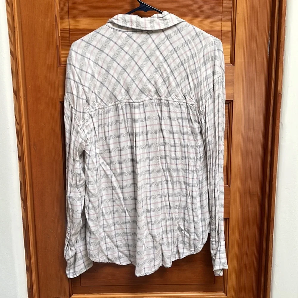 Paige Button Down - Picture 4 of 7
